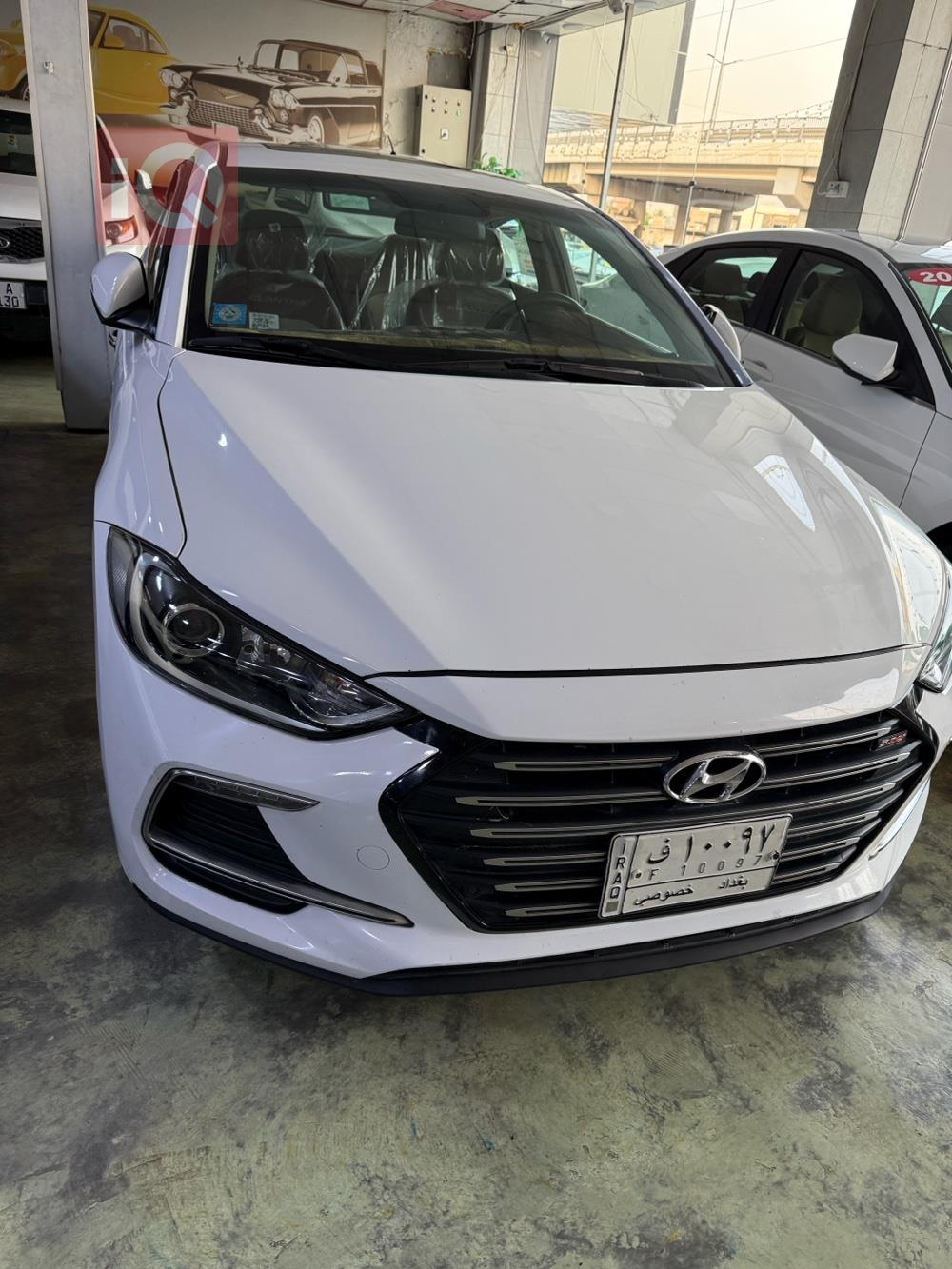 هیوندای ئەلەنترا